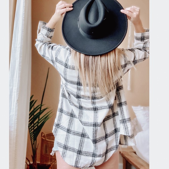 FLANNEL SHACKET - Picture 10 of 13